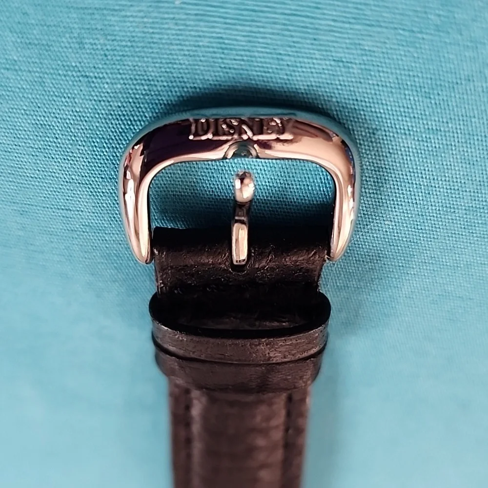 BNIB Rare Disney Vintage Goofy Watch